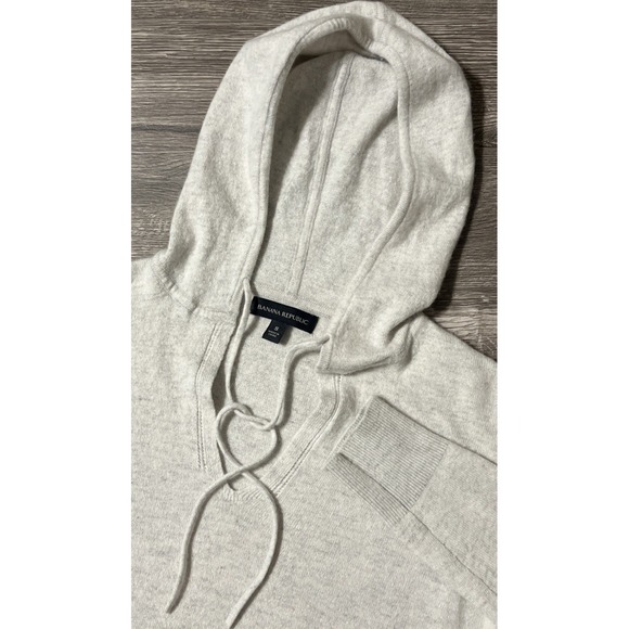Banana Republic Sweaters - Banana Republic Women's Merino Wool Cashmere Hooded Sweater SZ Small in Oatmeal